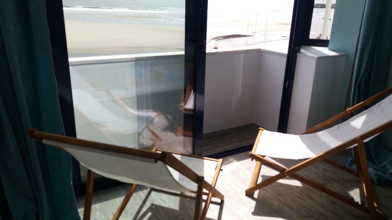 Blue Anchor Apartment ヴィラ・プライア・デ・アンコラ エクステリア 写真